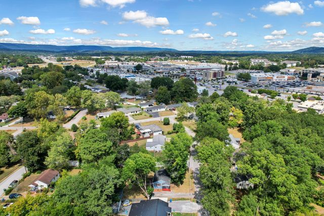 1911 Dupont Street, Hixson, TN 37343