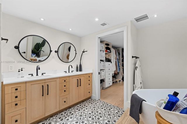 141 Crandon Blvd 237, Key Biscayne, FL 33149