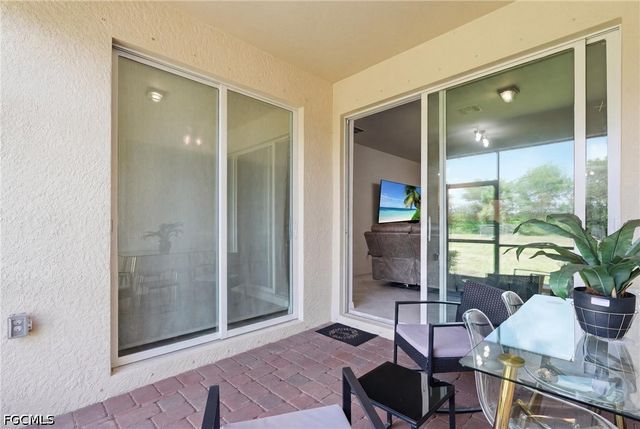 1648 Alameda DR, Naples, FL 34120