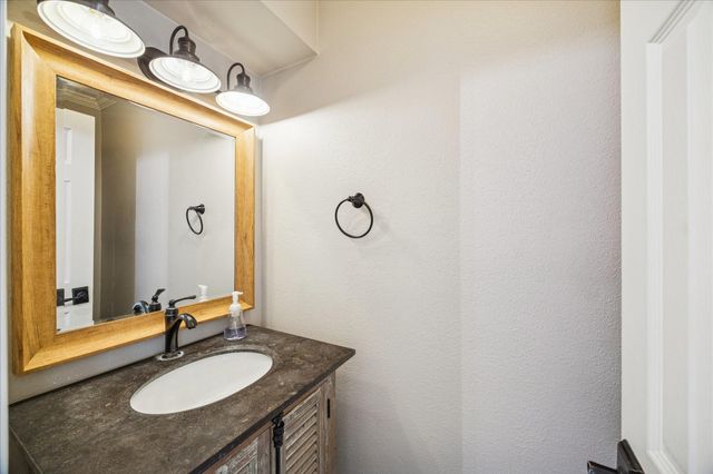 2602 Kings Forest Drive, Kingwood, TX 77339