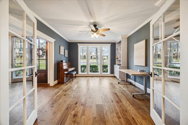 2602 Kings Forest Drive, Kingwood, TX 77339