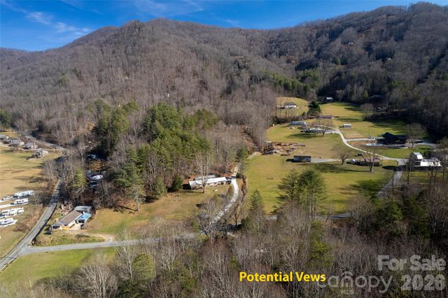 70 Earls Road, Bryson City, NC 28713