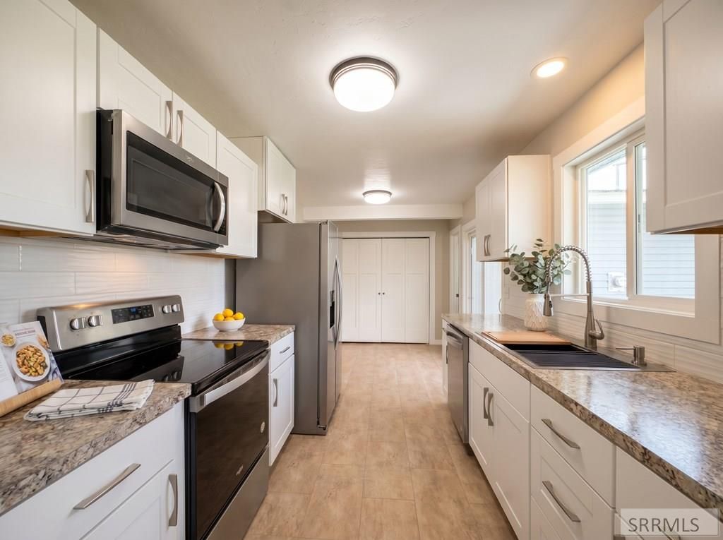 Image 4 of property listing at 1651 Kearney Street, Idaho Falls, ID 83401