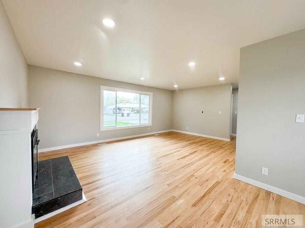 Image 6 of property listing at 1651 Kearney Street, Idaho Falls, ID 83401