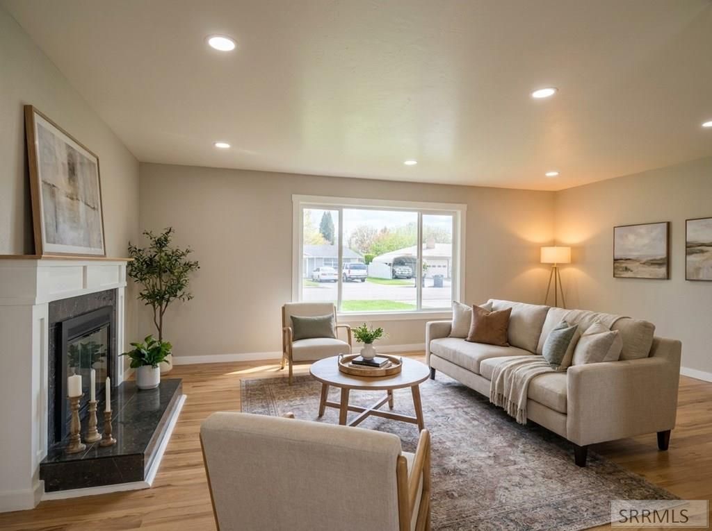 Image 7 of property listing at 1651 Kearney Street, Idaho Falls, ID 83401