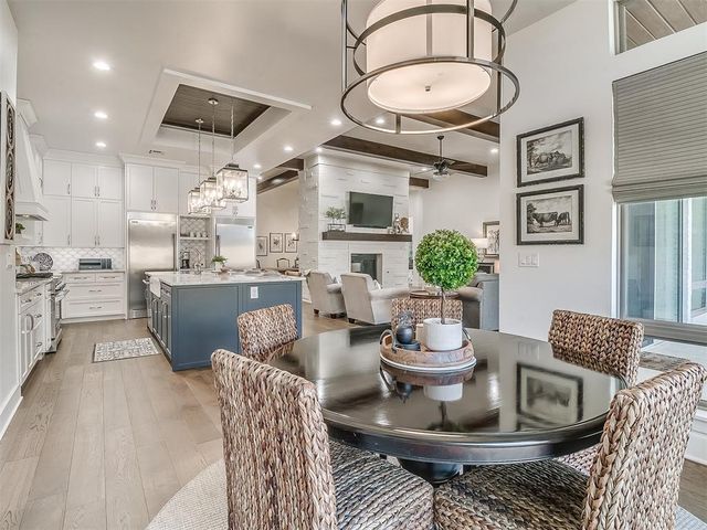 1417 Regency Bridge Circle, Edmond, OK 73034