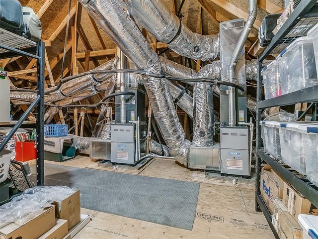 1417 Regency Bridge Circle, Edmond, OK 73034