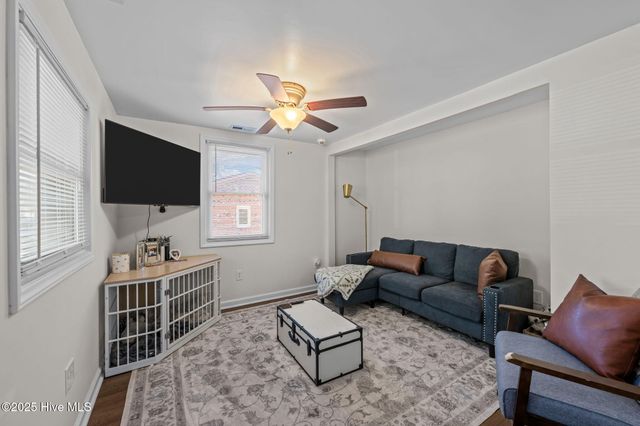 1915 Evans Street, New Bern, NC 28562