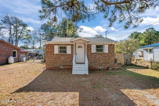 1915 Evans Street, New Bern, NC 28562