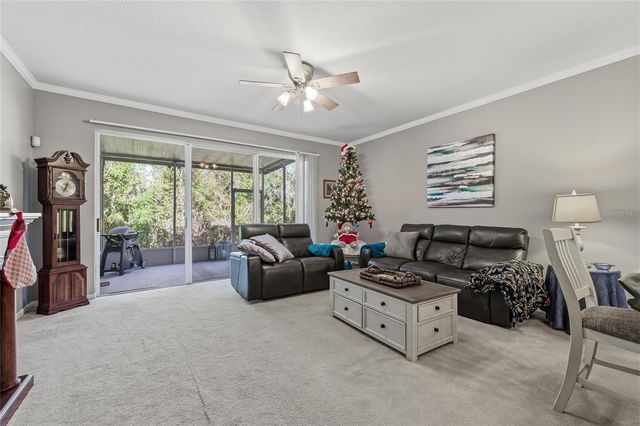 952 VISTA CAY COURT, Brandon, FL 33511