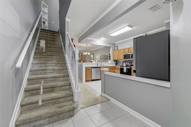 952 VISTA CAY COURT, Brandon, FL 33511