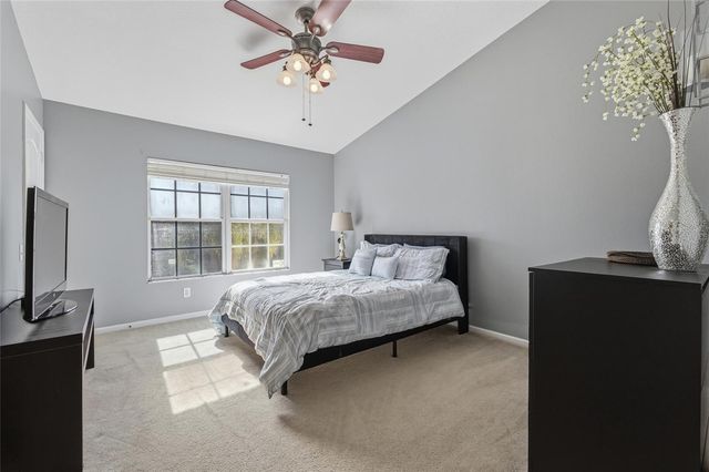 952 VISTA CAY COURT, Brandon, FL 33511