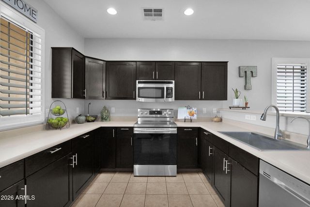 3530 S CUPERTINO Drive, Gilbert, AZ 85297