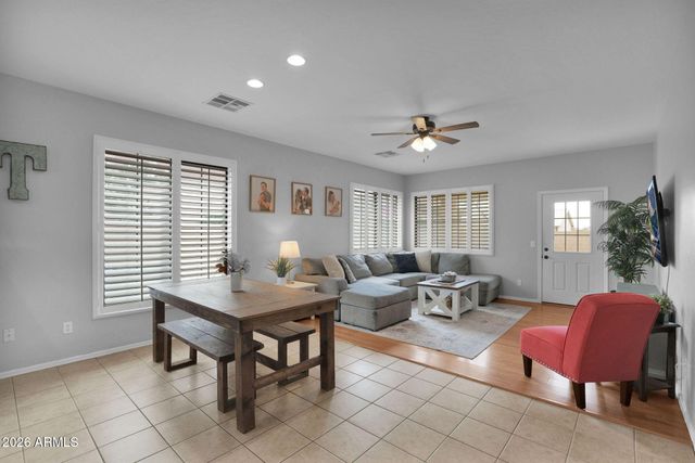 3530 S CUPERTINO Drive, Gilbert, AZ 85297