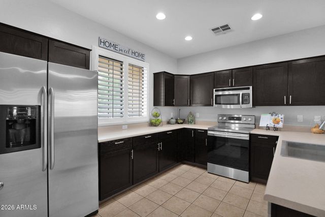 3530 S CUPERTINO Drive, Gilbert, AZ 85297