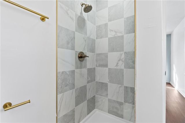 5702 Halsey Street, Shawnee, KS 66216