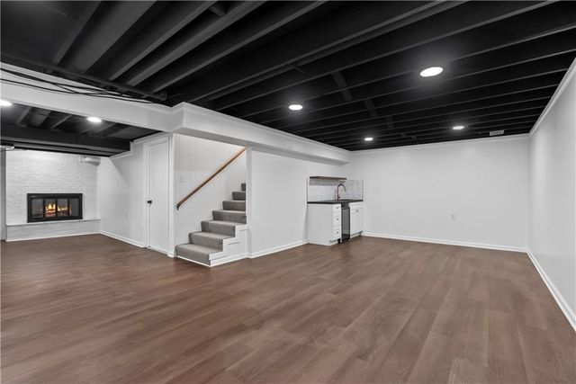 5702 Halsey Street, Shawnee, KS 66216