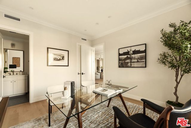 2432 22nd Street, Santa Monica, CA 90405