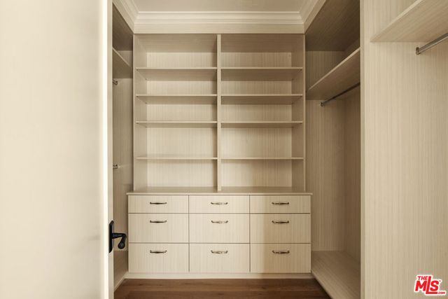 2432 22nd Street, Santa Monica, CA 90405