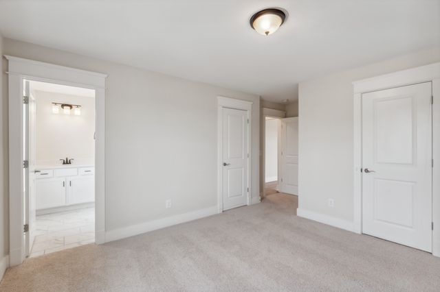 42 Pine Street, Fairview, TN 37062