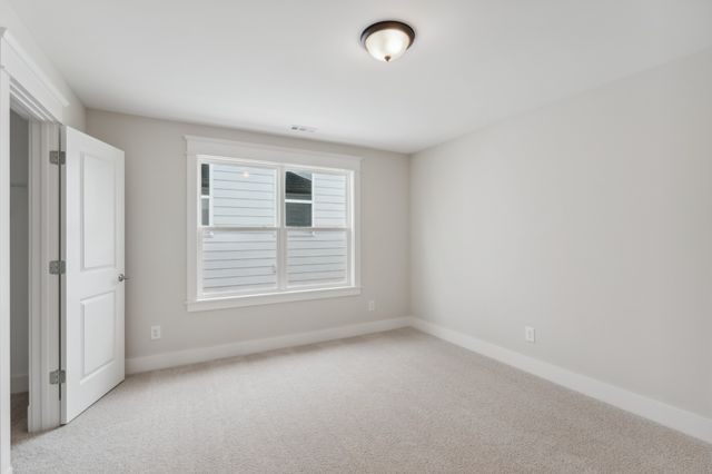 42 Pine Street, Fairview, TN 37062