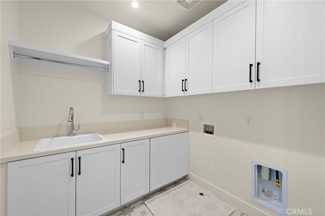 122 Eversedge, Irvine, CA 92618