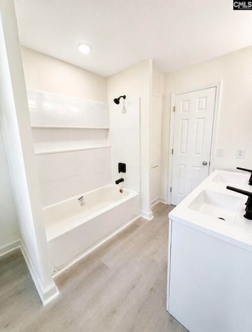 1218 Fredericksburg Drive S, Lugoff, SC 29078