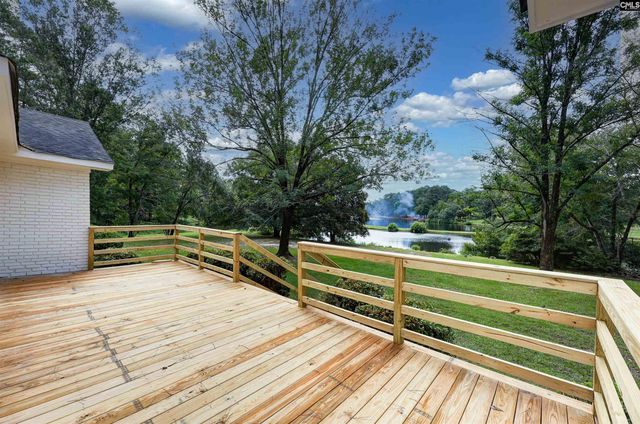 1218 Fredericksburg Drive S, Lugoff, SC 29078