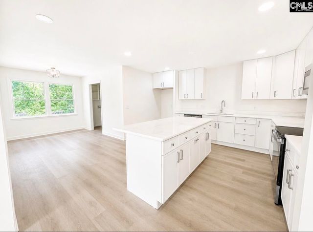 1218 Fredericksburg Drive S, Lugoff, SC 29078