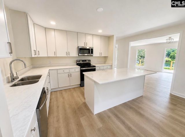 1218 Fredericksburg Drive S, Lugoff, SC 29078