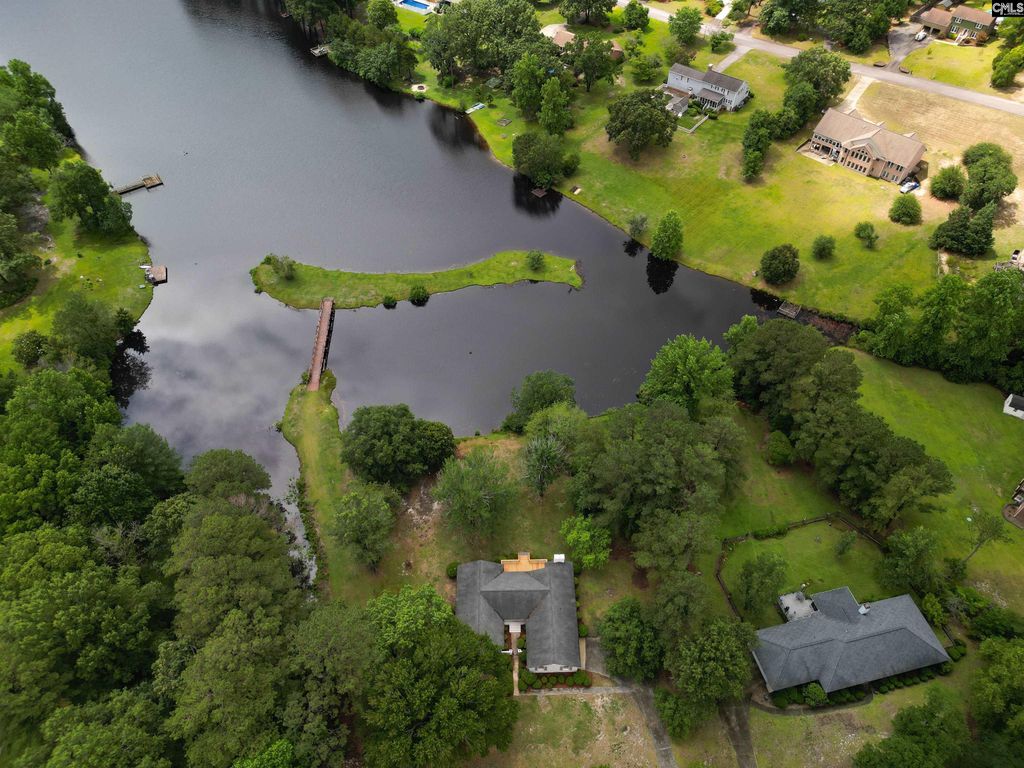 1218 Fredericksburg Drive S, Lugoff, SC 29078