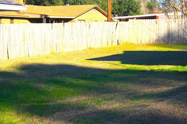 181 Velma Dr., Kilgore, TX 75662