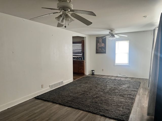 14701 E Riverside Drive, South Holland, IL 60473
