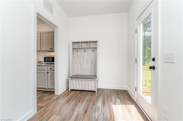 4000 Groometown Road, Greensboro, NC 27407