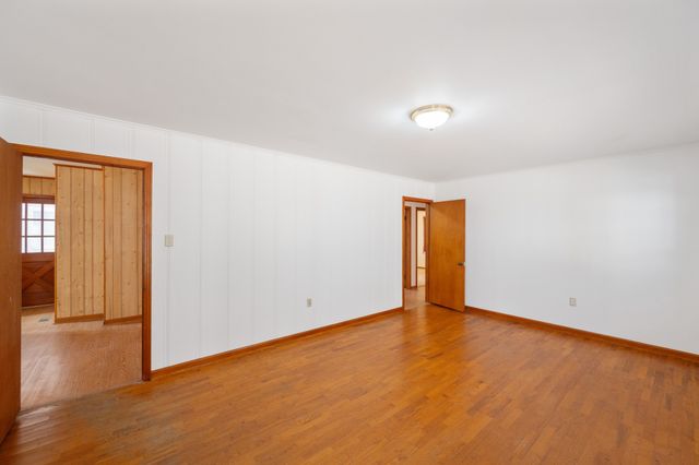 2855 Pine Knob Rd, Lexington, TN 38351