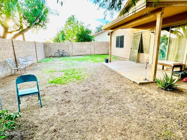 7567 W PASADENA Avenue, Glendale, AZ 85303