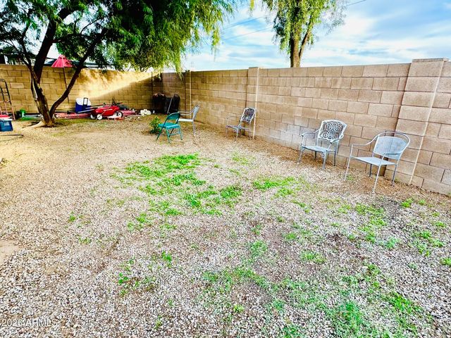 7567 W PASADENA Avenue, Glendale, AZ 85303
