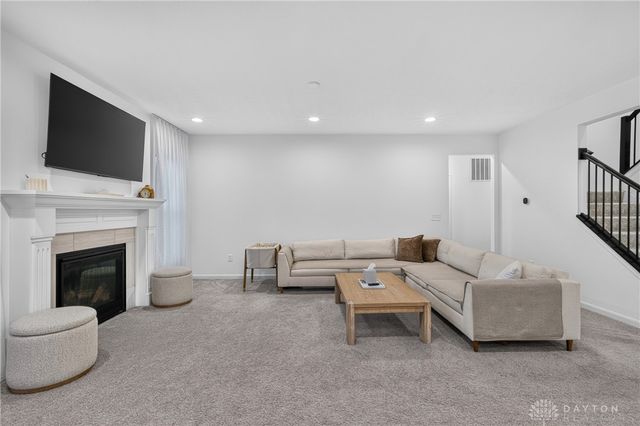 10111 Washington Glen Dr, Dayton, OH 45458