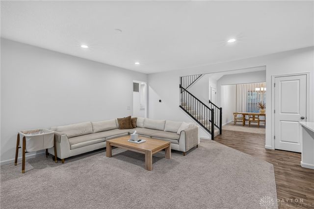 10111 Washington Glen Dr, Dayton, OH 45458