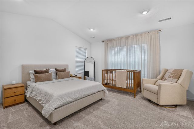10111 Washington Glen Dr, Dayton, OH 45458