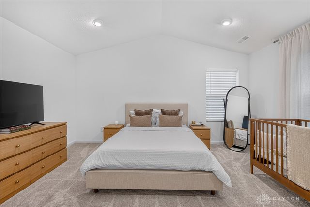 10111 Washington Glen Dr, Dayton, OH 45458
