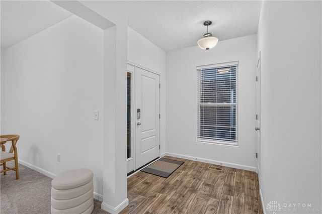 10111 Washington Glen Dr, Dayton, OH 45458
