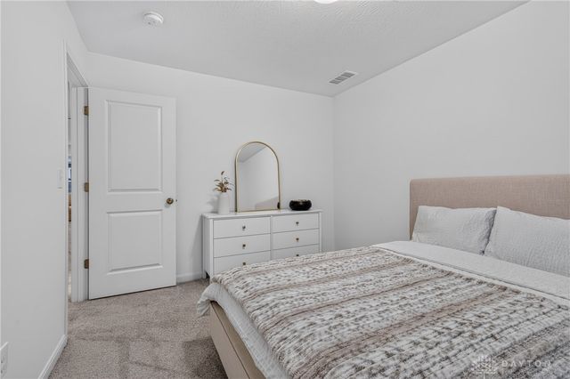 10111 Washington Glen Dr, Dayton, OH 45458