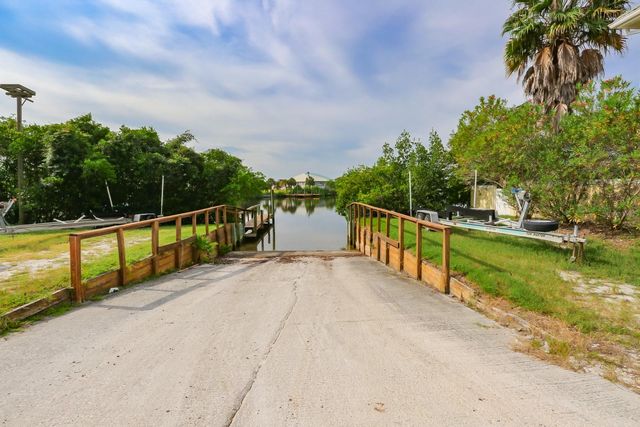 1021 SYMPHONY ISLES BOULEVARD, Apollo Beach, FL 33572