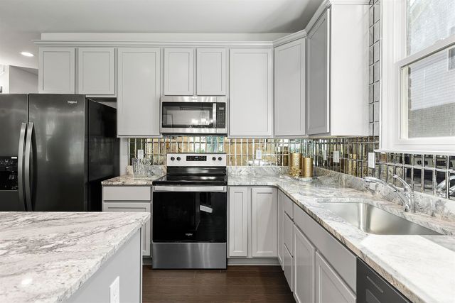 26400 Partridge Drive, Taylor, MI 48180