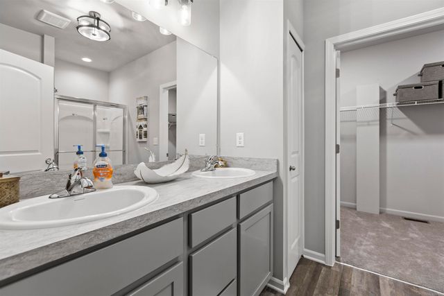 26400 Partridge Drive, Taylor, MI 48180