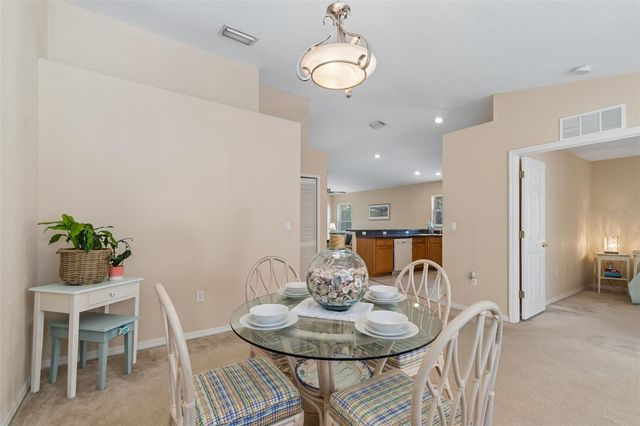 1633 HAMMOCKS AVENUE 1633, Lutz, FL 33549