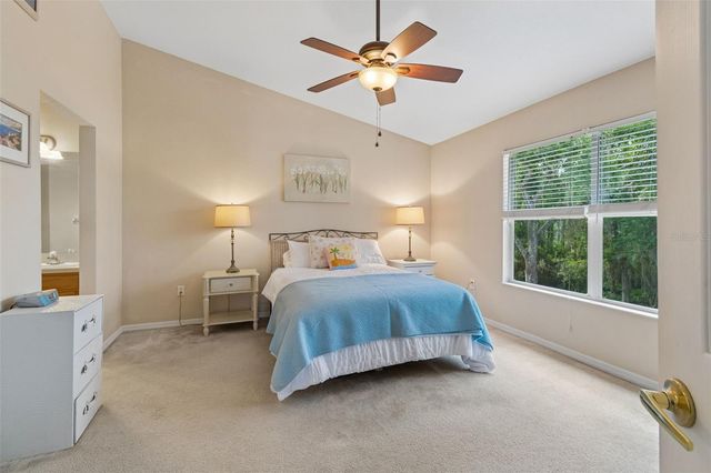 1633 HAMMOCKS AVENUE 1633, Lutz, FL 33549