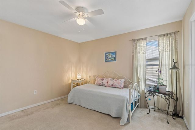 1633 HAMMOCKS AVENUE 1633, Lutz, FL 33549