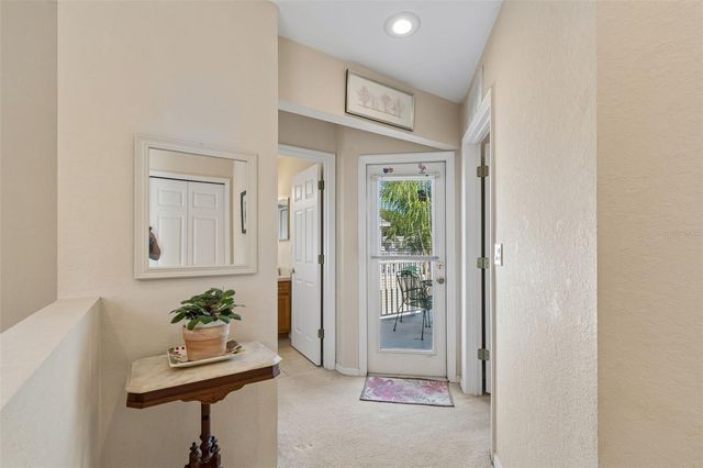 1633 HAMMOCKS AVENUE 1633, Lutz, FL 33549